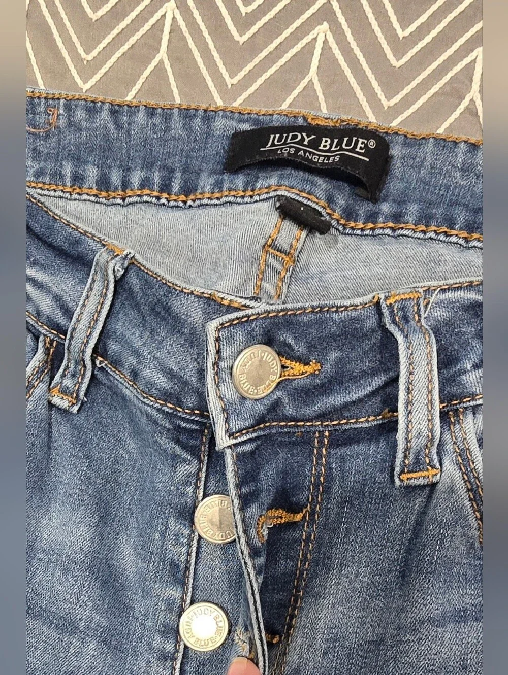 Judy Blue Distressed Skinny Jeans Size 7/28 - Picture 6 of 8
